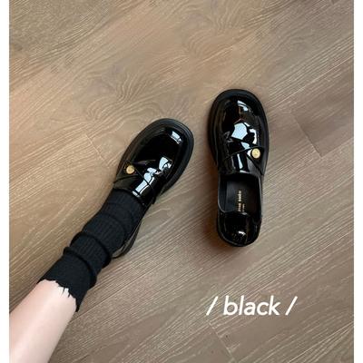 Японские черные туфли на платформе из кожи, женские, новинка осени 2025 года, с юбкой, универсальные, с круглым носком, на толстом каблуке, одинарные туфли