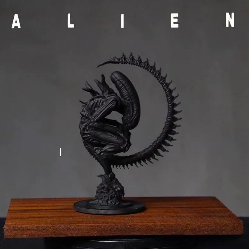 3D-печатная статуэтка инопланетянина для украшения дома