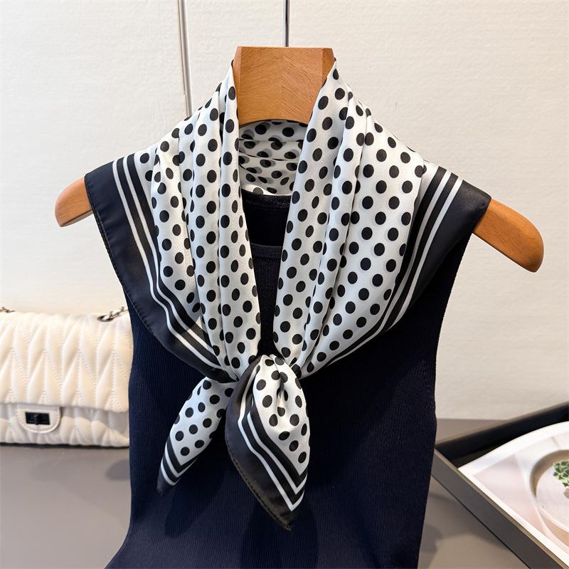 Classic polka dot simulation silk printing square scarf shawl scarf high-end neck small square scarf headscarf silk scarf women
