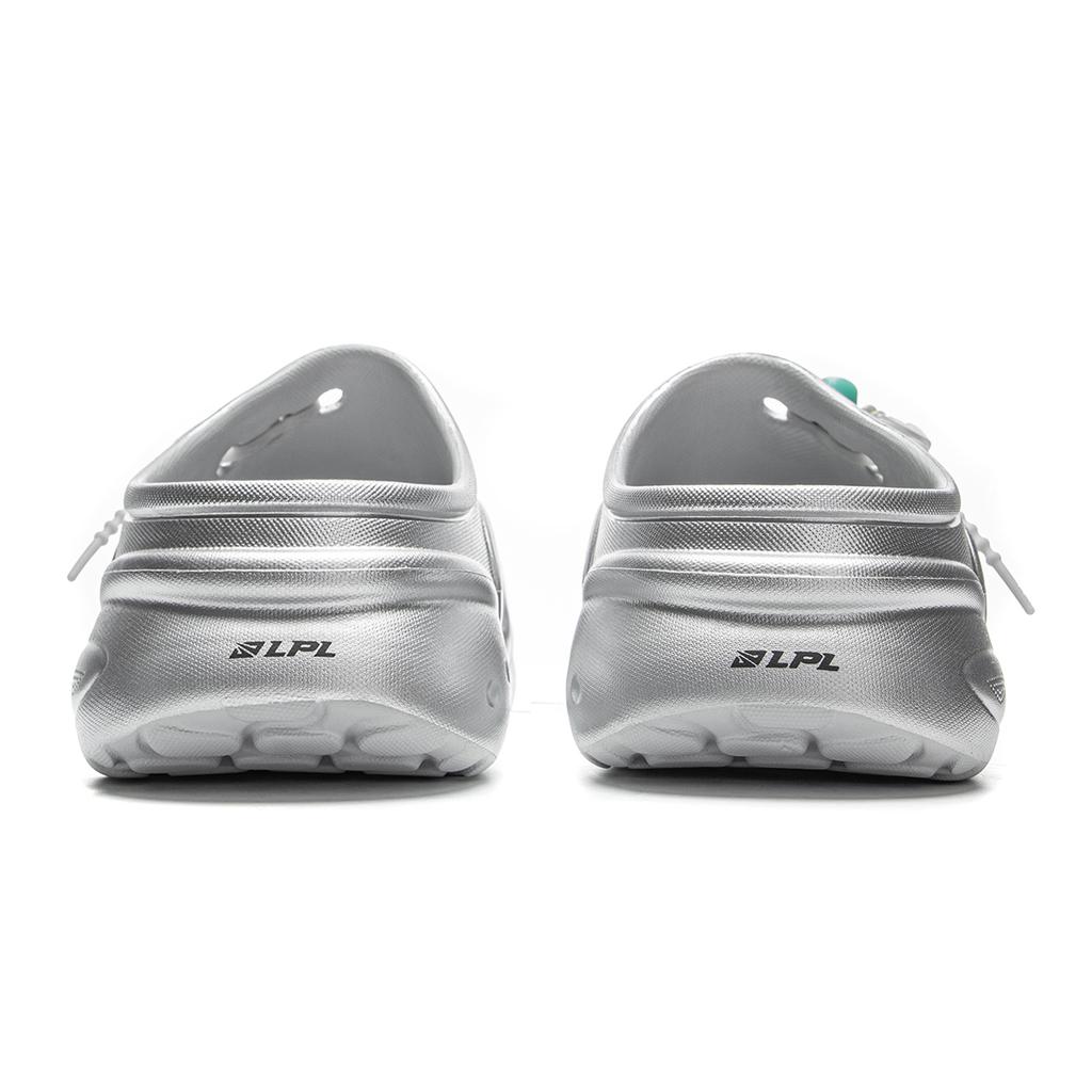 Li Ning League Of Legends X Soft Comfortable Versatile Anti-Friction Antibacterial Closed-Toe Slippers Men Slippers Silver AGAV001-6