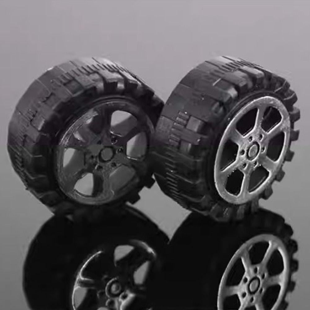 High Quality Diameter 30 Holes 2mm Four-wheel Toy Accessories DIY Toys Parts Plastic Wheel Black Mini Rubber Wheels Model