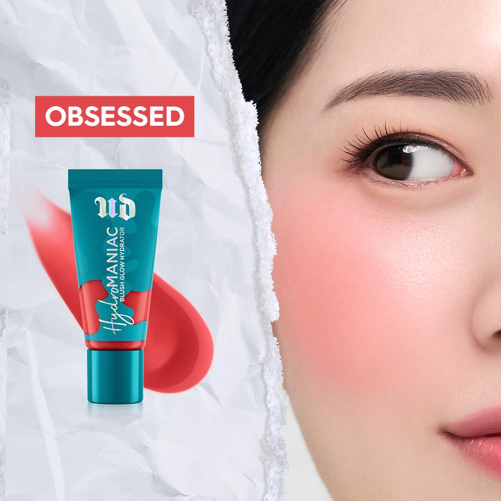 Choose 1 Urban Decay Hydromaniac Glow Blush (+ Mini Puff Included)