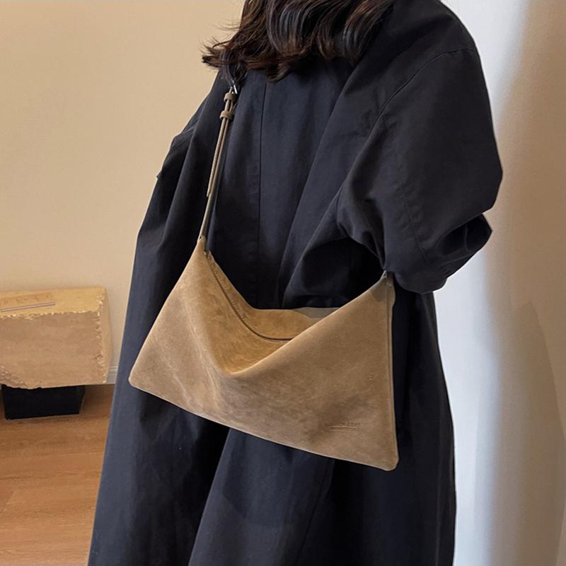 Женская замшевая ПУ кожа Большая вместимость Универсальная сумка через плечо Винтажный однотонный Повседневный стиль Сумка-тоут для поездок на работу KTY
