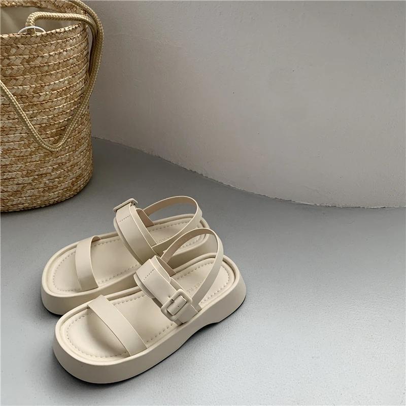 Мода 2024 Новые летние сандалии-гладиаторы Модные туфли на плоской подошве с открытым носком и ремешком на щиколотке