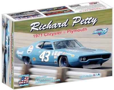 Сальвинос Дж.Р.. Модель 1/25 Масштаб NASCAR 1971 Плимут Ричард Петти №43 Пепси Пластиковая Модель Автомобиля SJMRPCP1971C (Машина)