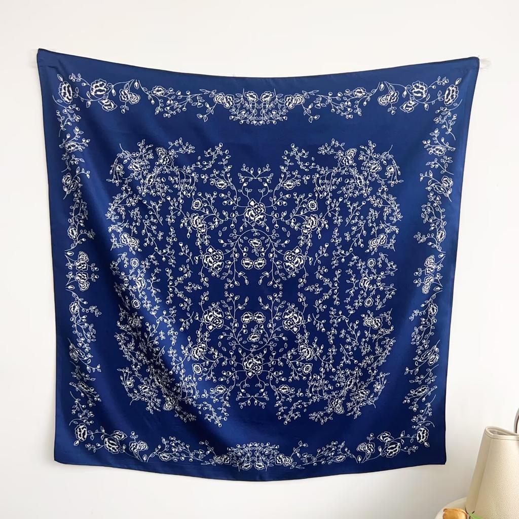 Spring And Summer Retro Printed 90 Twill Square Towel, Women'S Versatile Minimalist Flower Square Towel