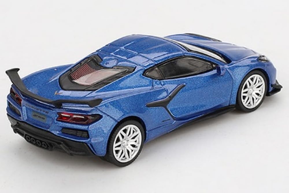 MINI GT 1/64 Scale Scale Model of the 2023 Chevrolet Corvette Z06 in Elkhart Lake Blue Metallic (Left-Hand Drive), Finished Model, MGT00892-L