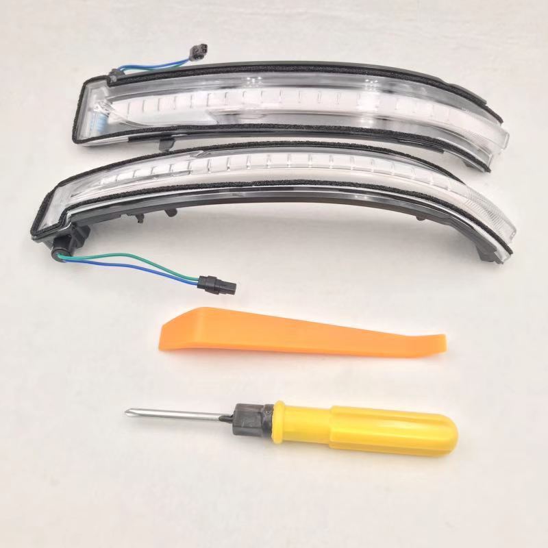 Dynamic LED Side Mirror Turn Signal For Nissan X-Trail T32 Rogue J11 Murano Z52 Juke Navara Pathfinder Sequential Light