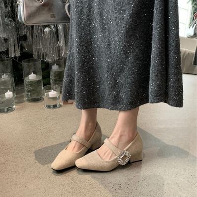 Французские туфли-лодочки на высоком каблуке, пушистые женские туфли 2025 осень-зима, с юбками, вечерние туфли, бархатные туфли с кристаллами