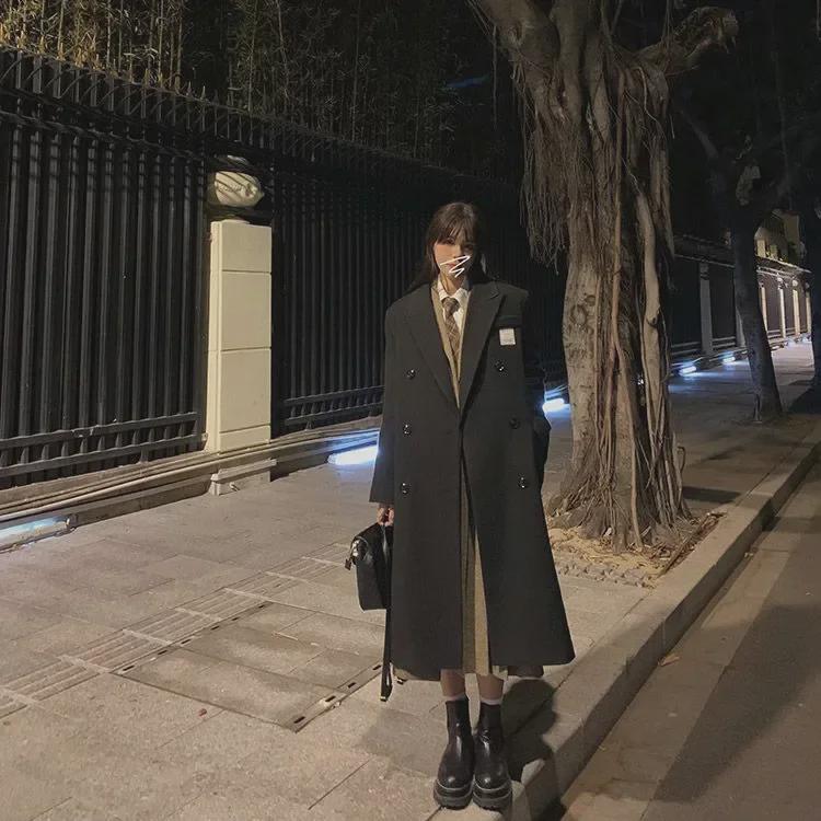 Women's 2023 Hepburn-Style Mid-Length Black Woolen Coat - Korean Winter Over-the-Knee, Thick, Loose Fit