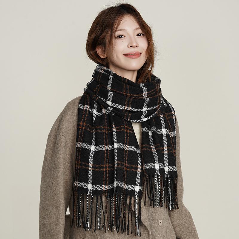 High Looking Imitation Cashmere Retro Hoop Yarn Plaid Scarf for Women Autumn and Winter Fashion Warm Tassel Shawl Scarf