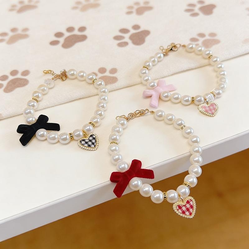 Elegant Pearl Pet Collar Velvet Bow Heart Pendant Adjustable Decorative Necklace For Kitten Small Cats Small Dogs Photo Costume