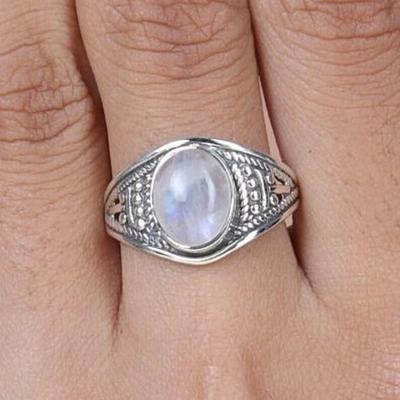 Кольцо с овальным драгоценным камнем Rainbow Moonstone, дизайнерское кольцо ручной работы, эффектное кольцо, богемное кольцо, рождественский подарок, серебро 925 пробы