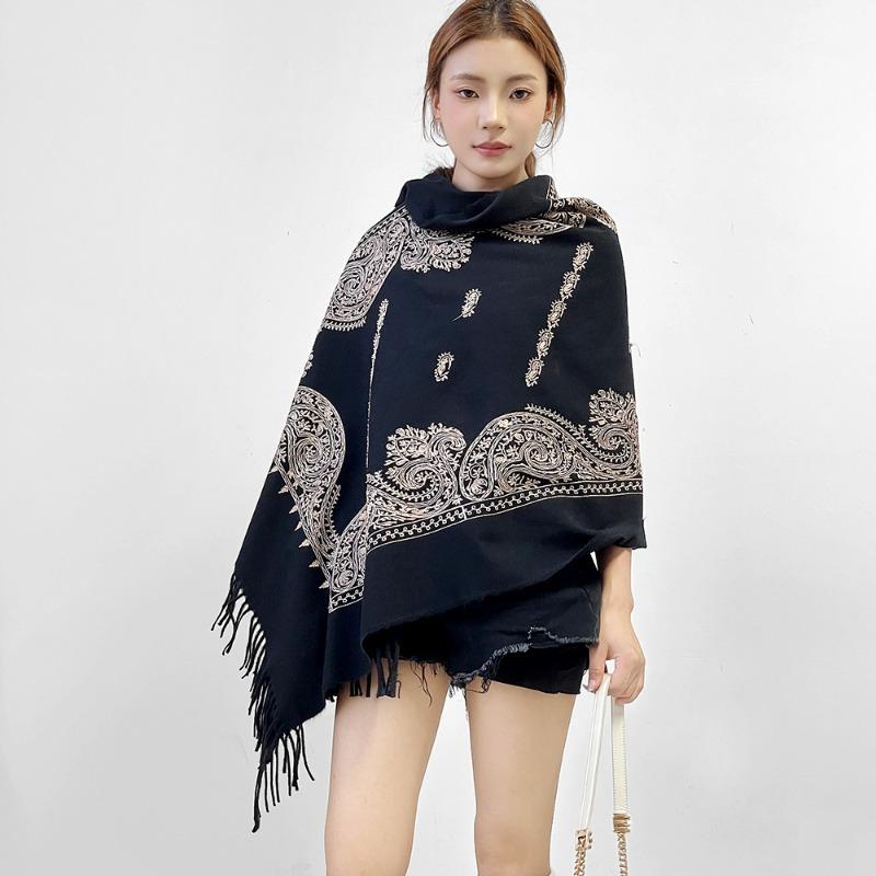 Autumn and Winter Scarves New Versatile Embroidered Cashew Nut Scarves Women's Thickened Warm Fringed Shawls
