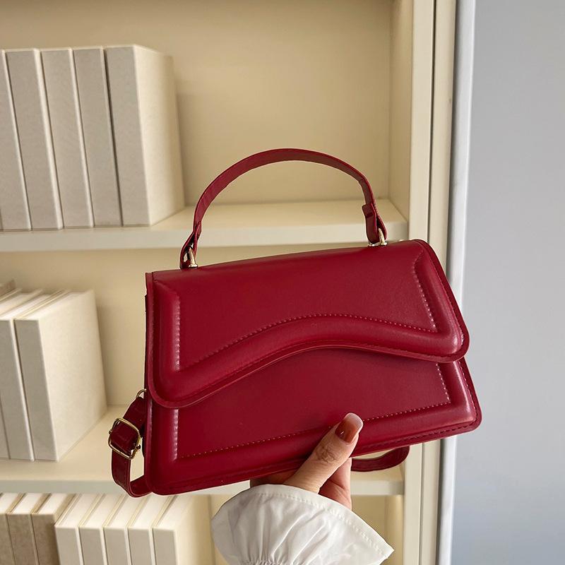 Foreign Style Handbag Women's 2025 Spring and Summer New Heavy Color Shoulder Messenger Bag Fashion Texture Solid Color Small Square Bag