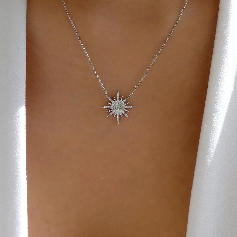 Sun God Necklace Gold Rays Diamond Pendant Sun Short Neck Sweater Chain Women