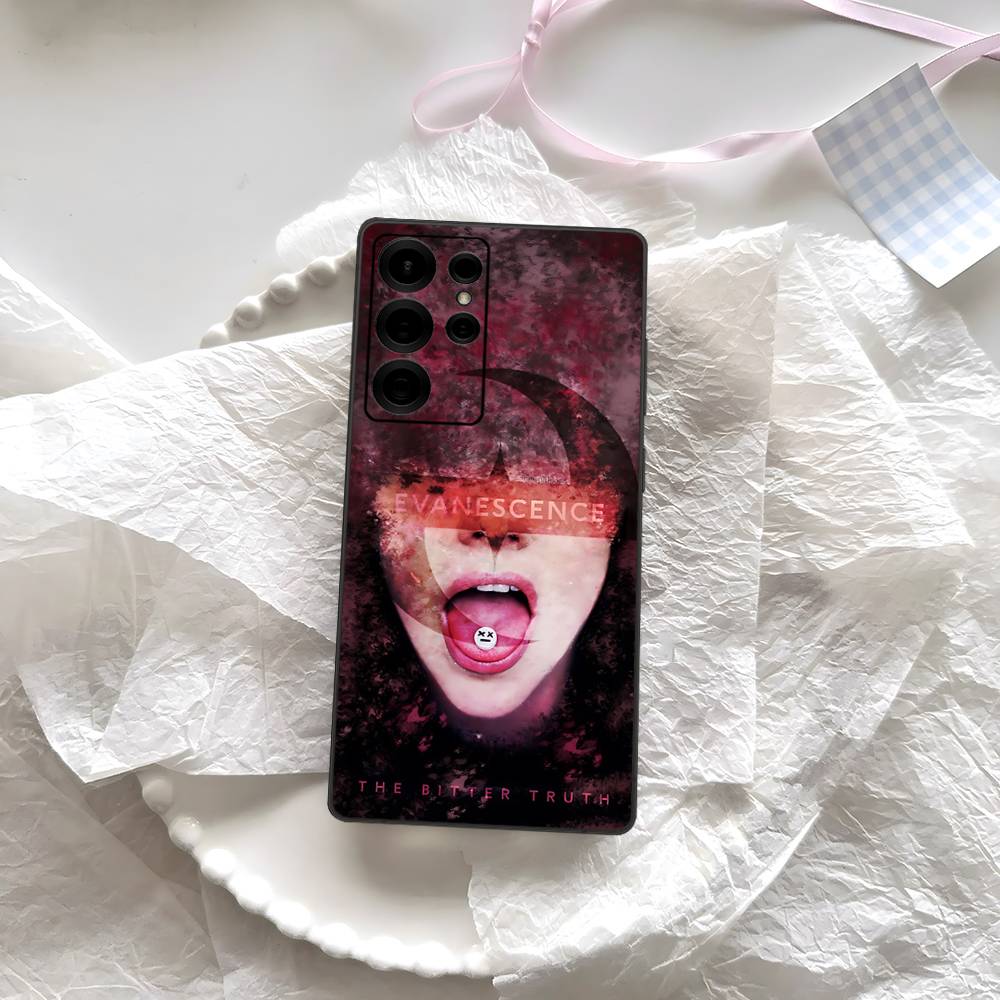 Чехол для телефона Evanescence Rock Bands для Samsung S 24 Fe 25 Ultra Plus 20 Lite 21 30 22 23 24 22 Ultra 5G Fundas