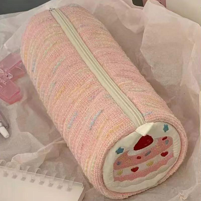 Cute Cartoon Strawberry Cake Pencil Case Kawaii Versatile Large Capacity Storage Bag School Supplies Fashion Stationery Box