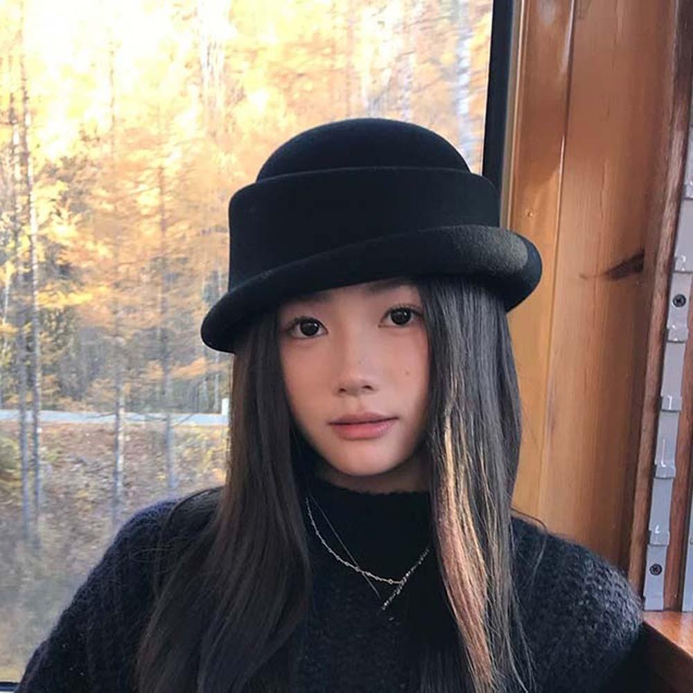Vintage Looking Woolen Rolled Edge Cap Beret Woolen Formal Hat British Top Hat  Fashion Show
