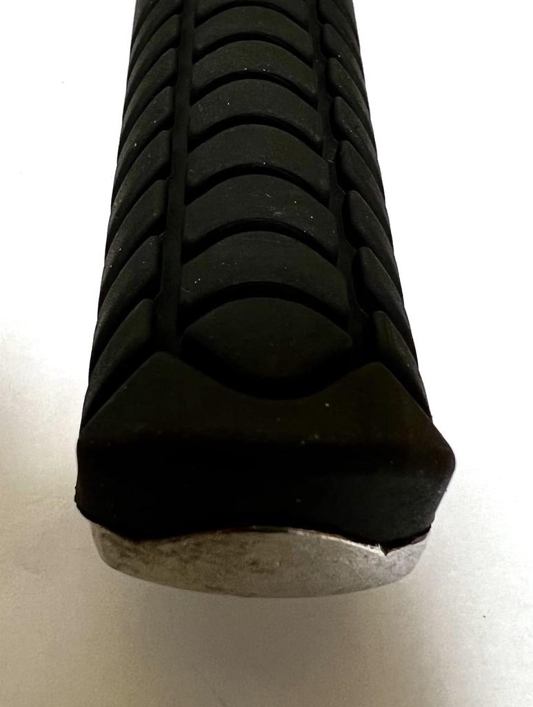 Motorcycle Step Foot Pegs Kawasaki Left and Right Set Compatible Rider Step Zephyr 400 Zephyr 1100 ZRX400 (Basic Type)