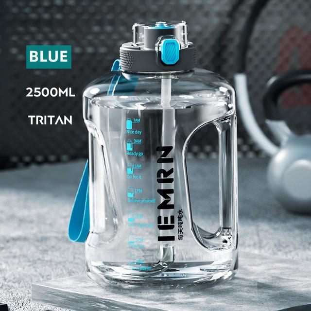 Water Bottle 2 Liters Tritan Material Precise Scale Portable Large Capacity Water Bottle with Straw For Men Women Sports Fitness