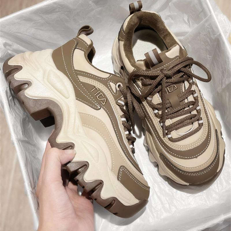 Женская обувь Повседневные кроссовки Модные клиновидные платформы Вулканизированные женские женские брендовые роскошные туфли Женские дизайнерские кроссовки