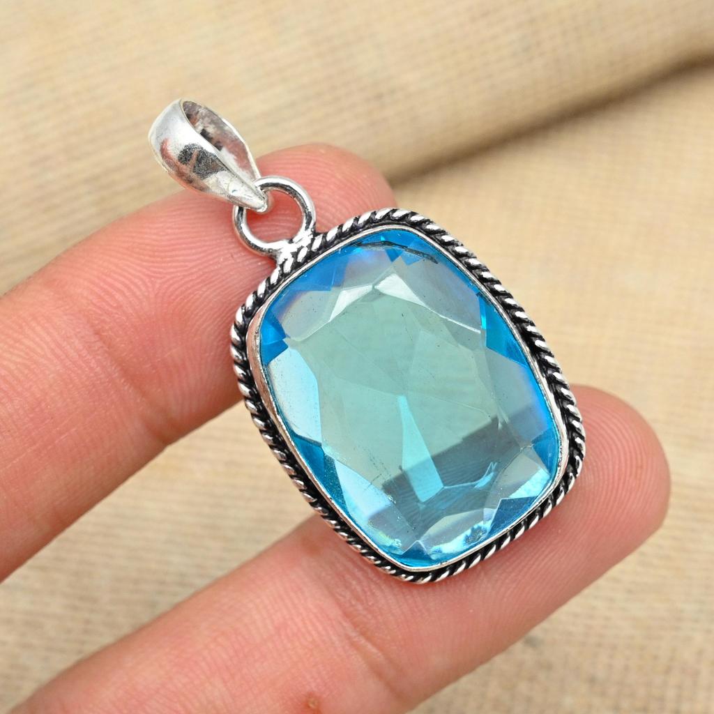Blue Topaz Gemstone 925 Sterling Silver Handmade Beauteous Pendant Jewelry