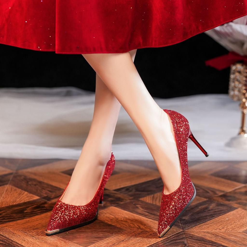 Блестки Металлическая головка Свадебные туфли Банкетное платье Высокие каблуки Женские роскошные женские туфли премиум-класса Универсальные тонкие каблуки с острым носком