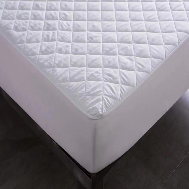 Multi-needle Quilted Waterproof Bedspread Bed Bug Mattress Cover