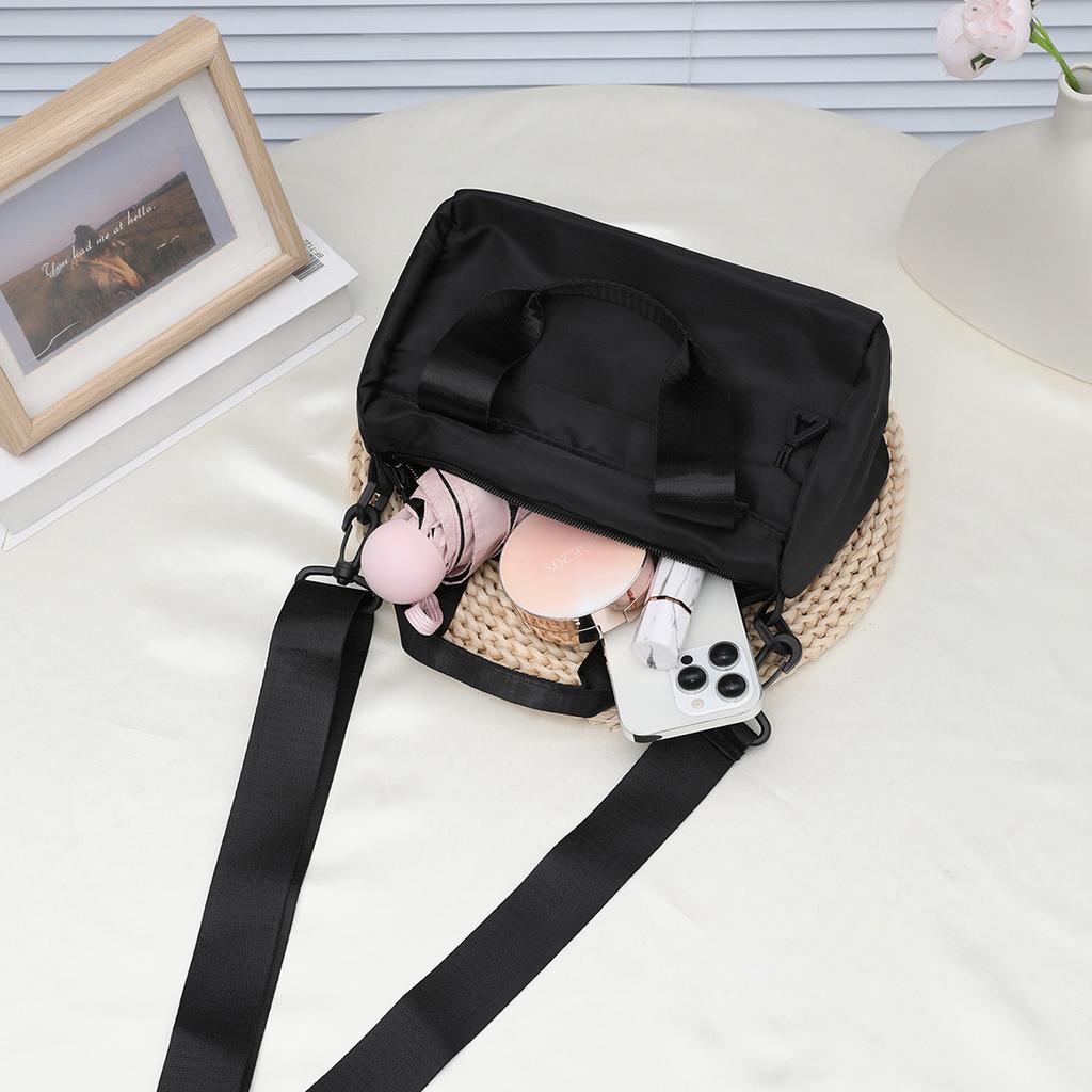 New Multi-purpose Girls Small Cloth Bag Shoulder Crossbody Portable Casual Nylon Cloth Female Students Multi-zipper Cloth Bag