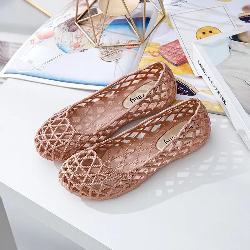 Sapatos Feminino женские туфли на плоской подошве с открытыми носками модные женские высококачественные сандалии удобная летняя обувь 2024 года желейные туфли
