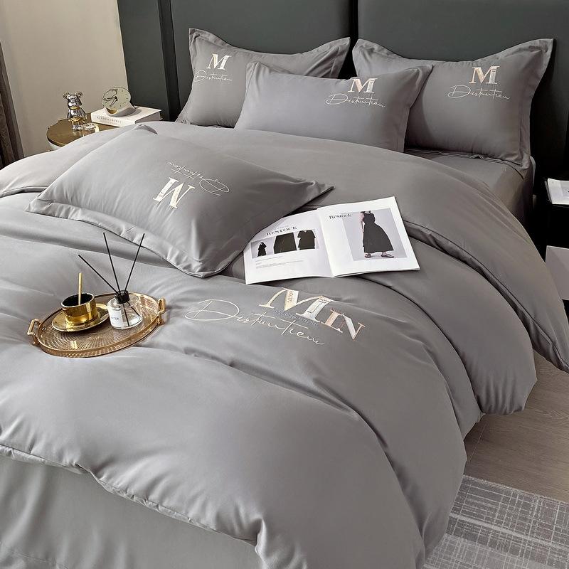 Twill Thick Embroidered Bedding Four-piece Set Bedding Four-season Universal Quilt Cover Bed Sheet Dormitory Three-piece Set