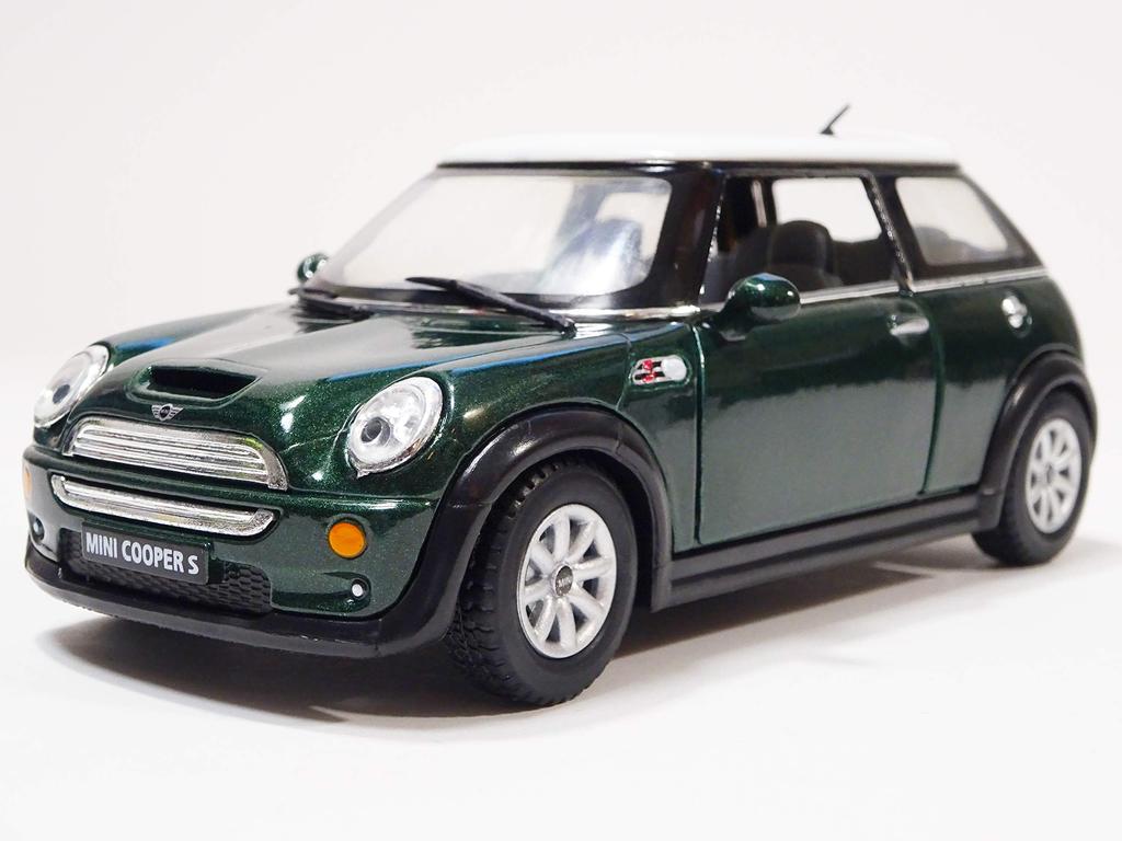 Kinsmart Мини Купер S Зеленый Литой Модель Автомобиля KT5059 1/28