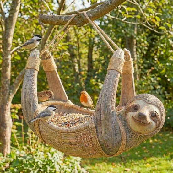 Кормушка для птиц Сасквотч Смола Скульптура Сасквотча Уличная кормушка Скелет Декоративная кормушка для птиц для дерева Двор Садовое искусство Декор