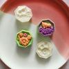50 г Форма для лунного пирога Ручная пресс-форма Штампы для лунных пирогов Пластиковые кондитерские гаджеты Форма для лунных пирогов с 3D-цветами и узорами в форме пчелы