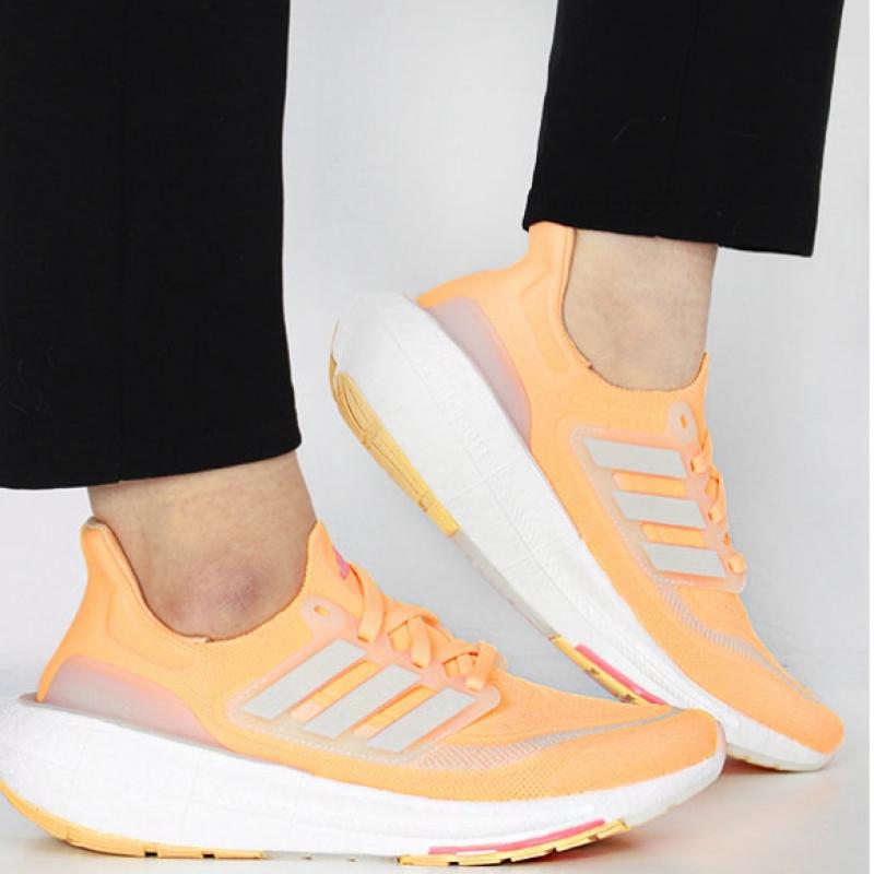 Adidas Кроссовки W Ultra Boost Light