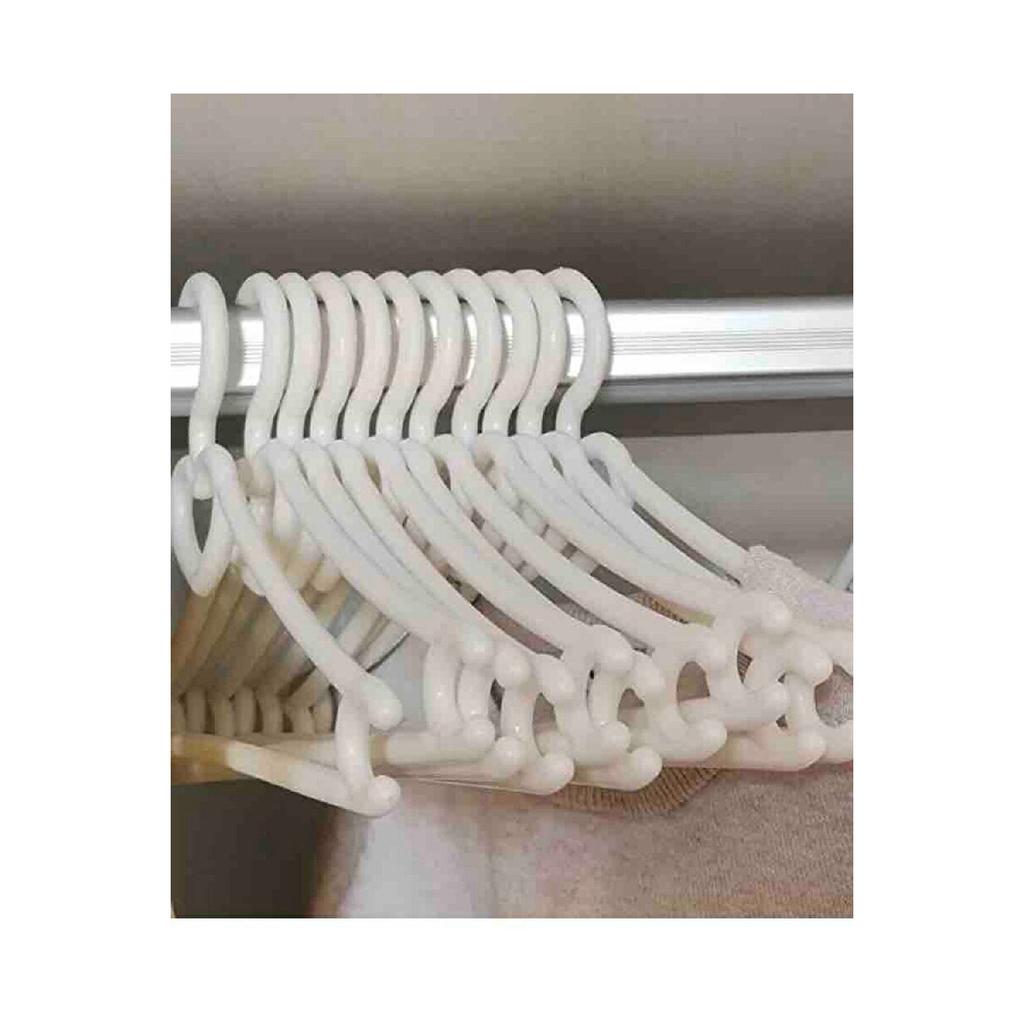 Вешалка для детской одежды 12 предметов Белая вешалка для детской одежды с сердечками