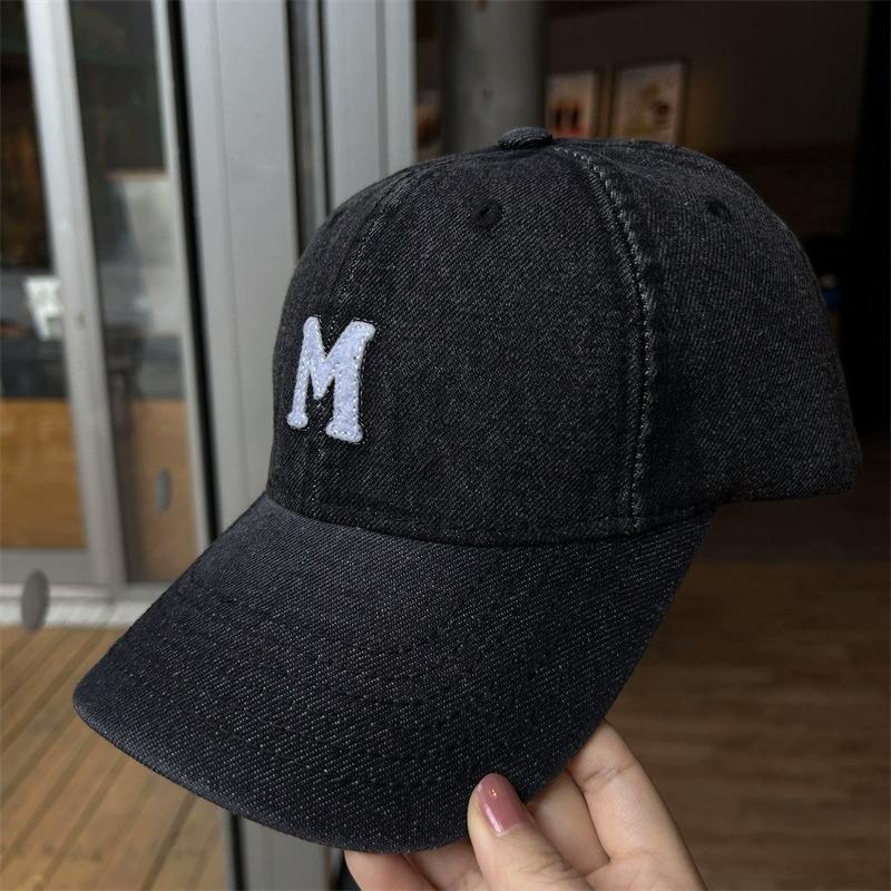 New denim baseball cap for men and women, versatile for all seasons, letter-printed sunshade cap with wide brim, vintage casual hat