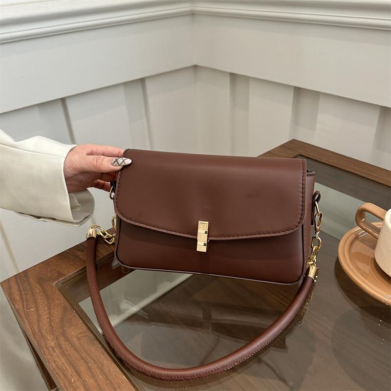 Fashionable Small Square Bag For Women Perfect For Autumn Winter With Trendy Stitching