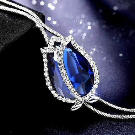 Clothes Versatile Classic Tulip Sweater Chain Autumn And Winter Long Crystal Water Drop Necklace Women