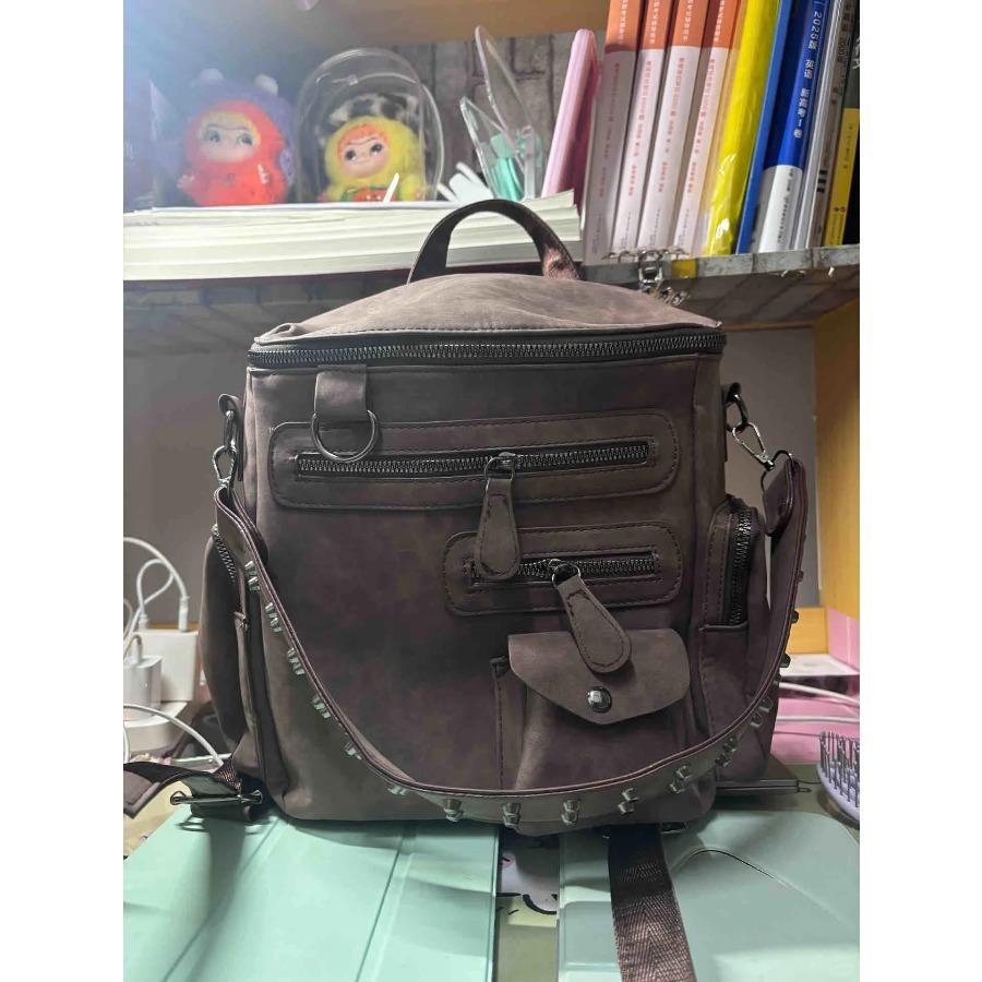 New Commuter Large Capacity Fashionable Versatile Multi Pocket Retro Student Backpack Travel Backpack