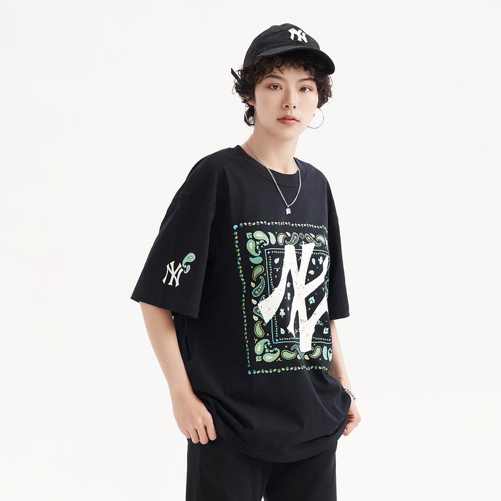 MLB SS23 New York Yankees Vintage Floral Print Cool Dry Trendy Short Sleeve T-Shirt Unisex Tops Black 3ATSI0133-50BKS