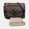 [Б/У] Passy Classic Monogram Сумка-мессенджер из покрытого канваса с кожаной отделкой, с регулируемым плечевым ремнем - Очень хорошее состояние #1YI7XDI