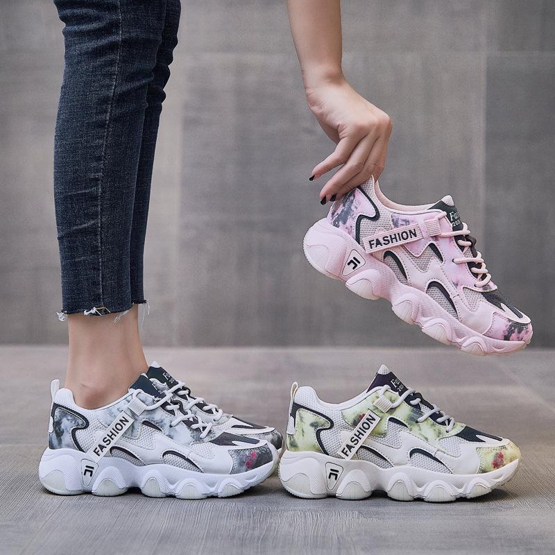 Новые модные светящиеся кроссовки женские спортивные туфли на толстой подошве удобные ночные кроссовки