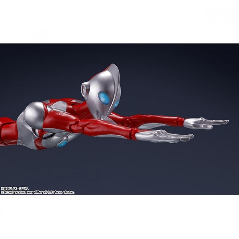Bandai Spirits ShFiguarts  Figuarts  Ультрамен  Восходящий Ультрамен   Эми  Ультрамен  Восходящий  [раскрашенная фигурка для игры]