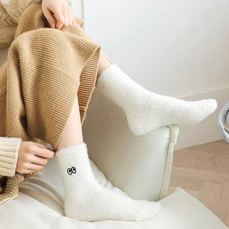 Women Funny Socks White Winter Warm Socks Smile Cute Kawaii Anime Floor Socks Lolita Y2k Thicken Fuzzy Socks