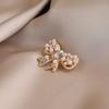Bow Anti-glare Brooch with A Sense of High-end Light Luxury and High-end Women's Pearl Anti-glare Lapel Pin