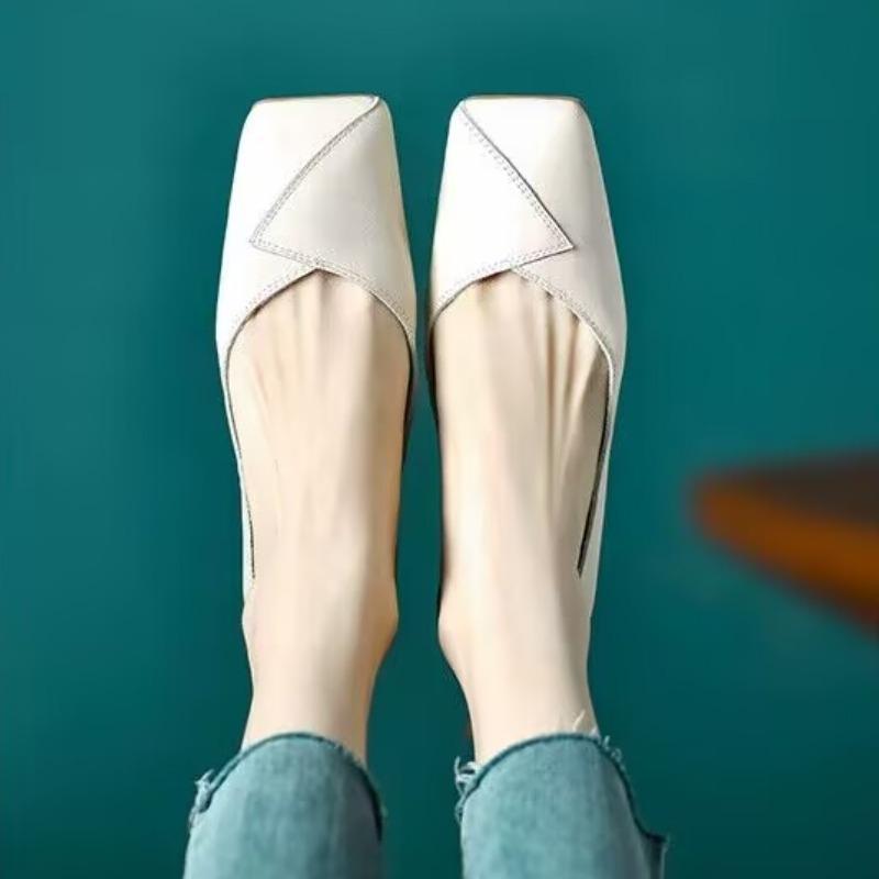 Мода 2024 Новые дизайнерские туфли-лодочки с V-образным вырезом, женские удобные серебристые простые темпераментные туфли на мягкой подошве