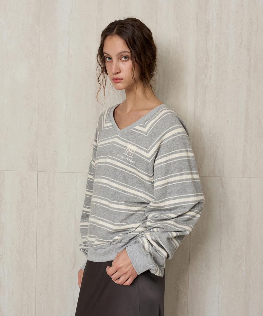 RE RHEE Striped Knit Pullover Gray