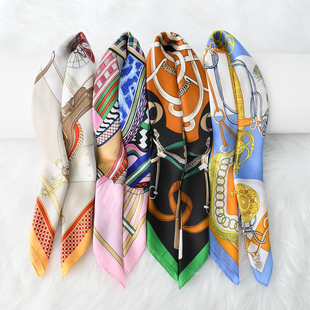 Women'S New Fashionable Atmosphere Simulation Silk Scarf Neck Protection Scarf Spring Summer Autumn Square Scarf